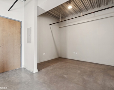1241 N Milwaukee Avenue - Photo Thumbnail 8