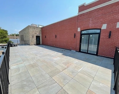 1057 N Wolcott Avenue - Photo Thumbnail 35