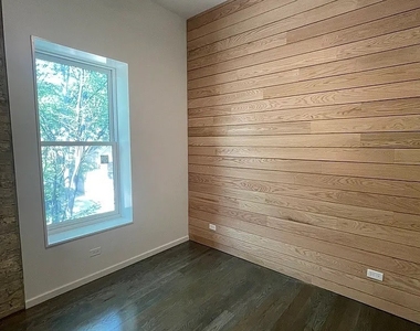 1057 N Wolcott Avenue - Photo Thumbnail 29