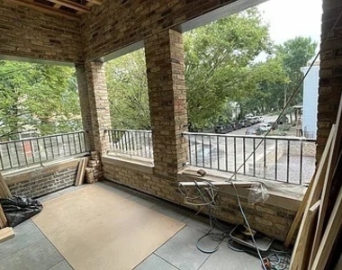1057 N Wolcott Avenue - Photo Thumbnail 17