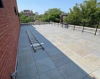 1057 N Wolcott Avenue - Photo Thumbnail 36