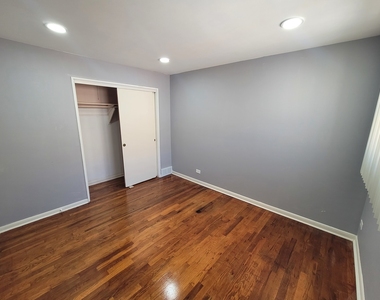 8950 Skokie Boulevard - Photo Thumbnail 10