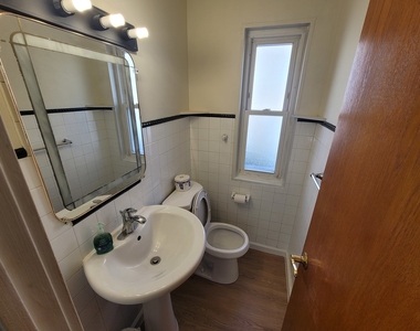 8950 Skokie Boulevard - Photo Thumbnail 6