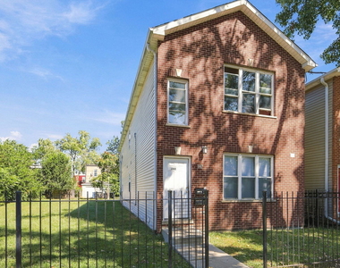 1342 E 73rd Street - Photo Thumbnail 2