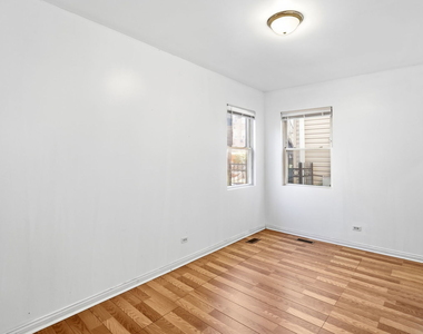 1342 E 73rd Street - Photo Thumbnail 6