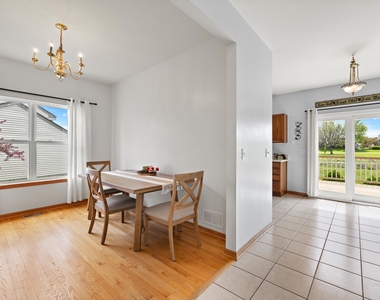 2039 Greenview Drive - Photo Thumbnail 8