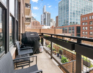 849 N Franklin Street - Photo Thumbnail 9