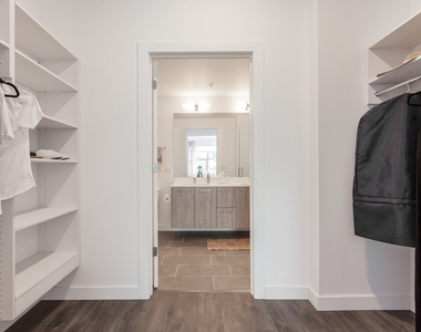 1590 Elmwood Avenue - Photo Thumbnail 4
