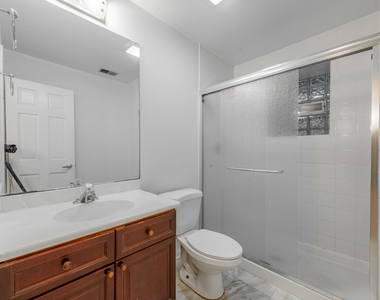 1017 W Dakin Street - Photo Thumbnail 21