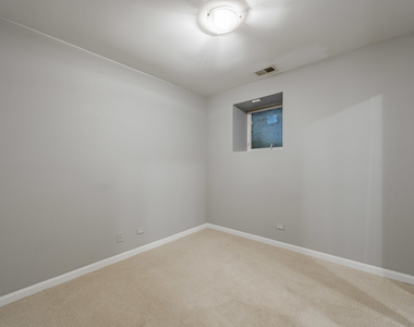 1017 W Dakin Street - Photo Thumbnail 16