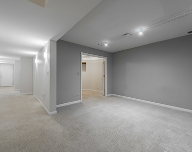 1017 W Dakin Street - Photo Thumbnail 19