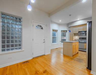 1017 W Dakin Street - Photo Thumbnail 26