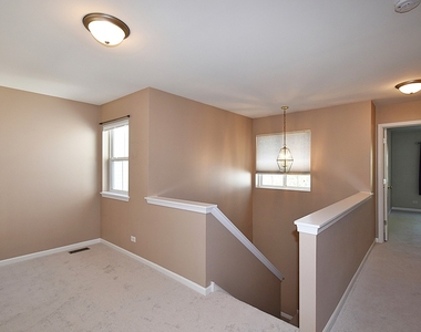 312 Fairmont Court - Photo Thumbnail 22