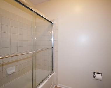 312 Fairmont Court - Photo Thumbnail 21