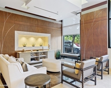 849 N Franklin Street - Photo Thumbnail 26