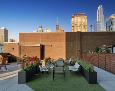 849 N Franklin Street - Photo Thumbnail 31