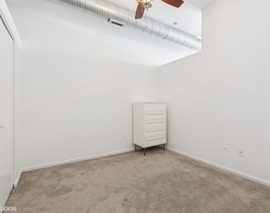 849 N Franklin Street - Photo Thumbnail 8