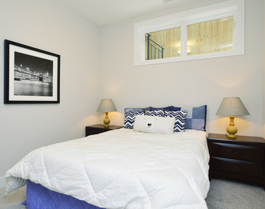 1739 N Humboldt Boulevard - Photo Thumbnail 16