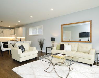 1739 N Humboldt Boulevard - Photo Thumbnail 2