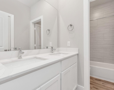 7630 Terramar Bay Lane - Photo Thumbnail 17