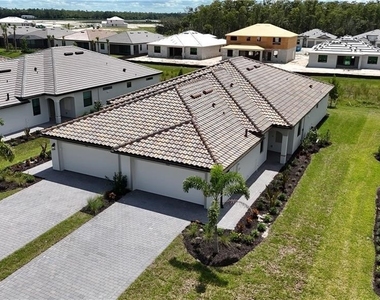 19749 Hinkley Drive - Photo Thumbnail 4