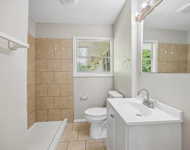 10214 Torrington Lane - Photo Thumbnail 9