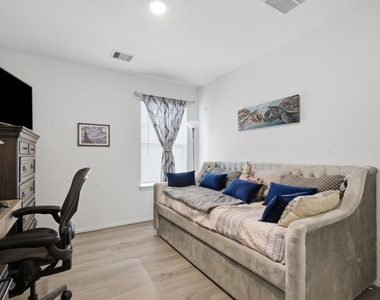 24346 Springfield Valley Drive - Photo Thumbnail 18