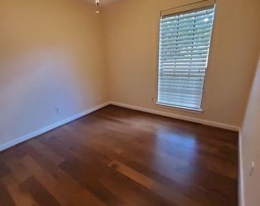 14123 Kathi Lynn Lane - Photo Thumbnail 13