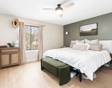 65 Dunvegan Woods - Photo Thumbnail 12