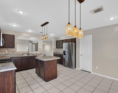21422 Sunrise Brook Lane - Photo Thumbnail 37