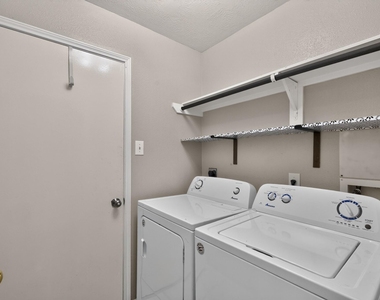 21422 Sunrise Brook Lane - Photo Thumbnail 9