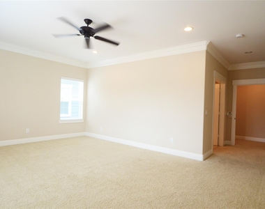 8610 Ashland Way - Photo Thumbnail 19
