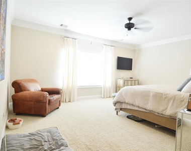 8610 Ashland Way - Photo Thumbnail 17