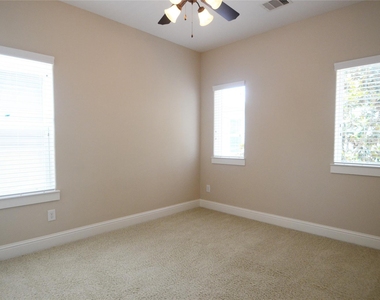 8610 Ashland Way - Photo Thumbnail 28
