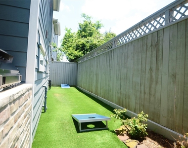 8610 Ashland Way - Photo Thumbnail 33