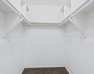 9639 Vogue Lane - Photo Thumbnail 25