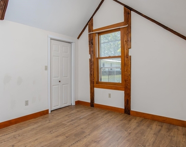 294 B Pleasant - Photo Thumbnail 31