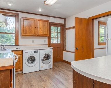 294 B Pleasant - Photo Thumbnail 11