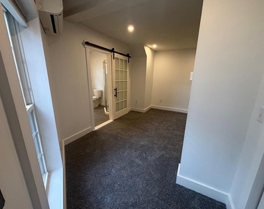 676 Main - Photo Thumbnail 11