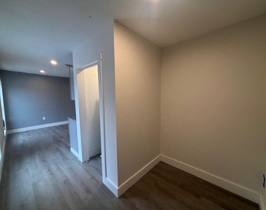 676 Main - Photo Thumbnail 3