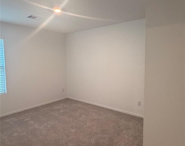 15019 Tremaine Court - Photo Thumbnail 7