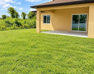 4651 27th Street Sw - Photo Thumbnail 6