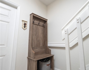 10061 Lone Cypress Street - Photo Thumbnail 10
