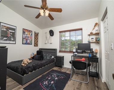 10061 Lone Cypress Street - Photo Thumbnail 18