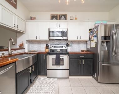 10061 Lone Cypress Street - Photo Thumbnail 1