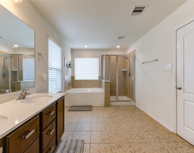 15419 Amber Manor Ln Lane - Photo Thumbnail 17