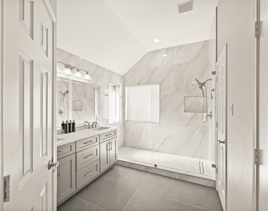 1330 Leigh Gardens Drive - Photo Thumbnail 25