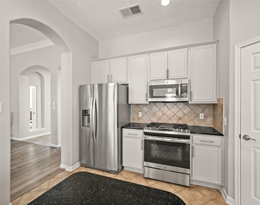 1330 Leigh Gardens Drive - Photo Thumbnail 17