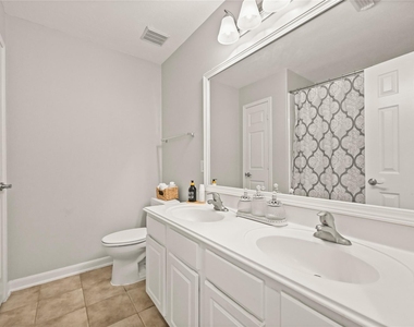 1330 Leigh Gardens Drive - Photo Thumbnail 31