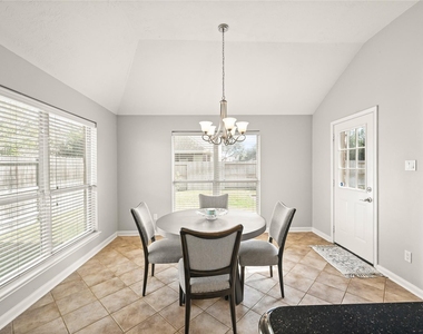 1330 Leigh Gardens Drive - Photo Thumbnail 21